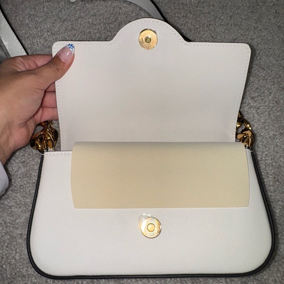 Versace Optical White Leather Shoulder Bag! - Picture 5 of 6